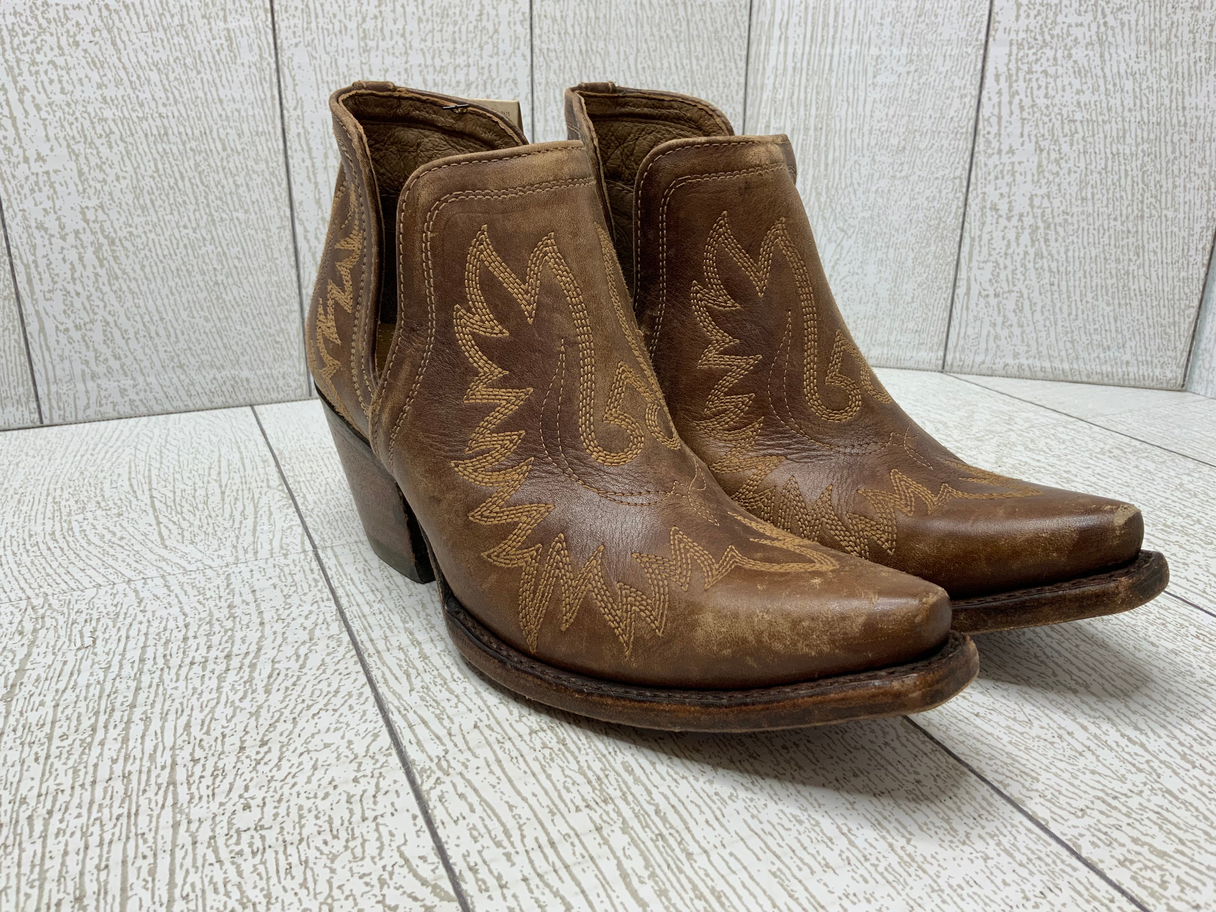 ARIAT Women's Dixon Western Boot **Size 6.5** (7997557440750)